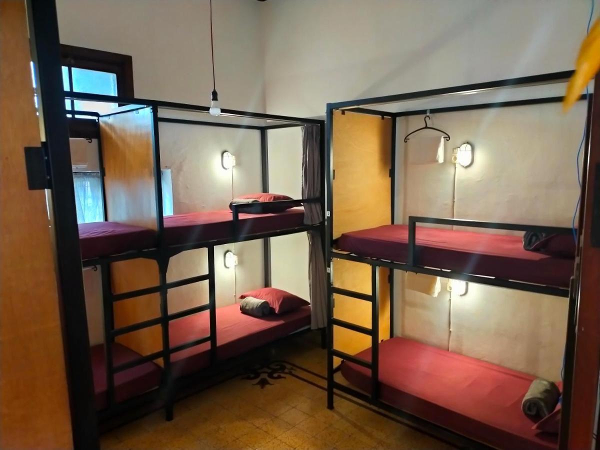 Semeru Hostel Malang (Adults Only) Εξωτερικό φωτογραφία