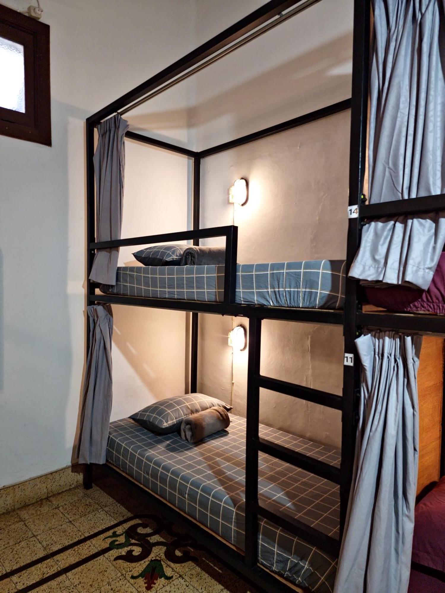 Semeru Hostel Malang (Adults Only) Εξωτερικό φωτογραφία